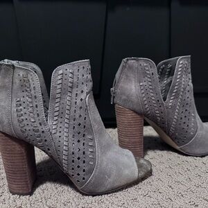 Carlos by Carlos Santana Gray Heeled Boots